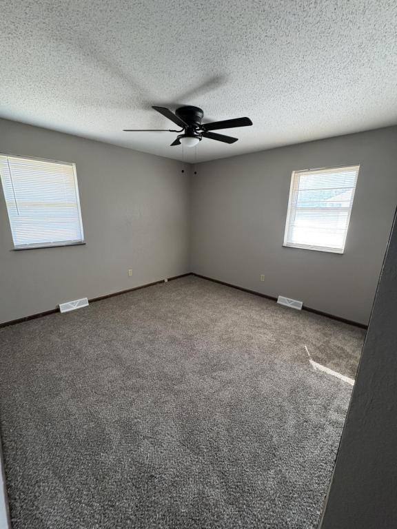 Townhouse for rent at 339 N Downey Ave, Independence, MO 64056