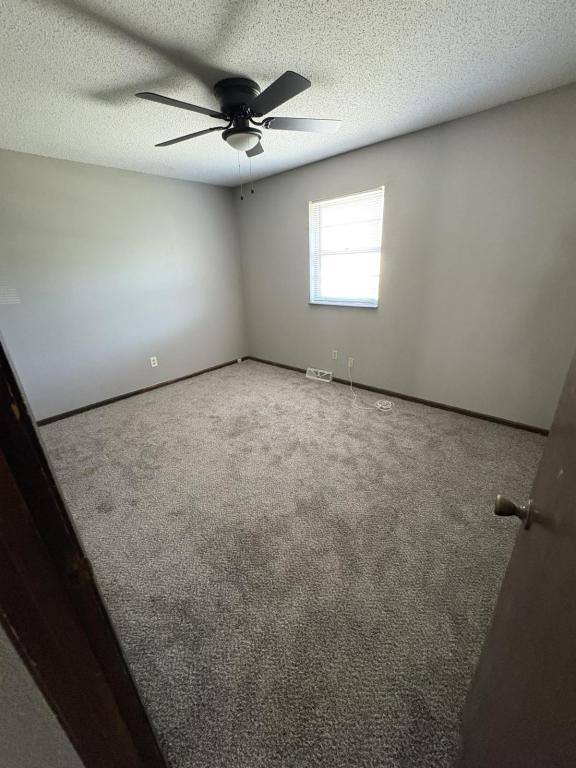 Townhouse for rent at 339 N Downey Ave, Independence, MO 64056
