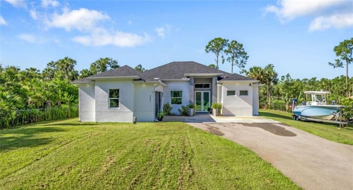 House for rent at 3502 40th Ave SE, Naples, FL 34117