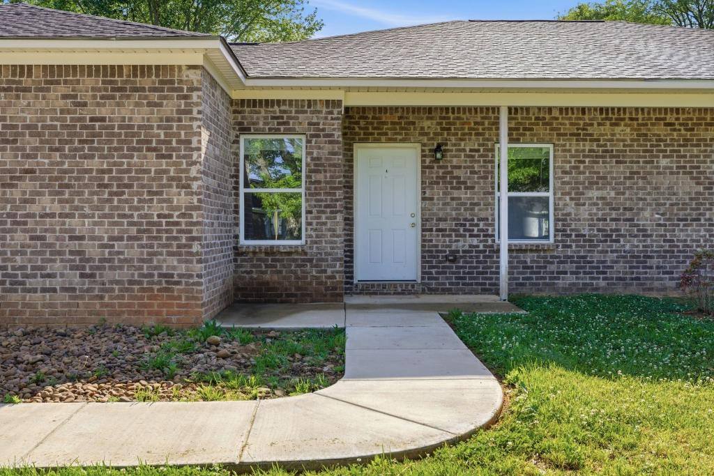 Townhouse for rent at 1455 Carter Grove Rd #A, Hazel Green, AL 35750
