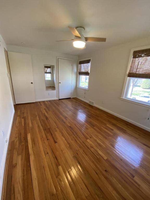 Townhouse for rent at 7803 Wyoming St, Kansas City, MO 64114