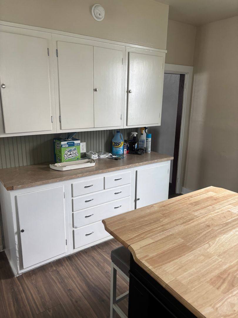 House for rent at 209 S Washington St, Mechanicsburg, PA 17055