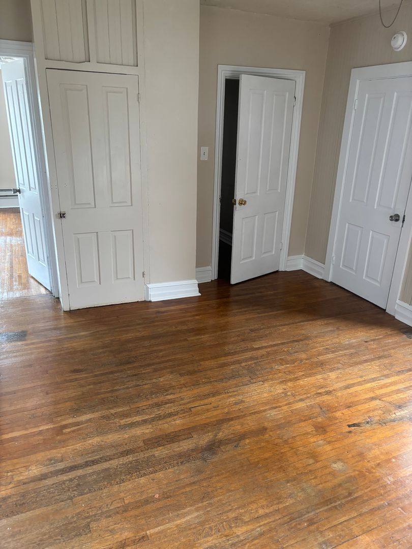 House for rent at 209 S Washington St, Mechanicsburg, PA 17055