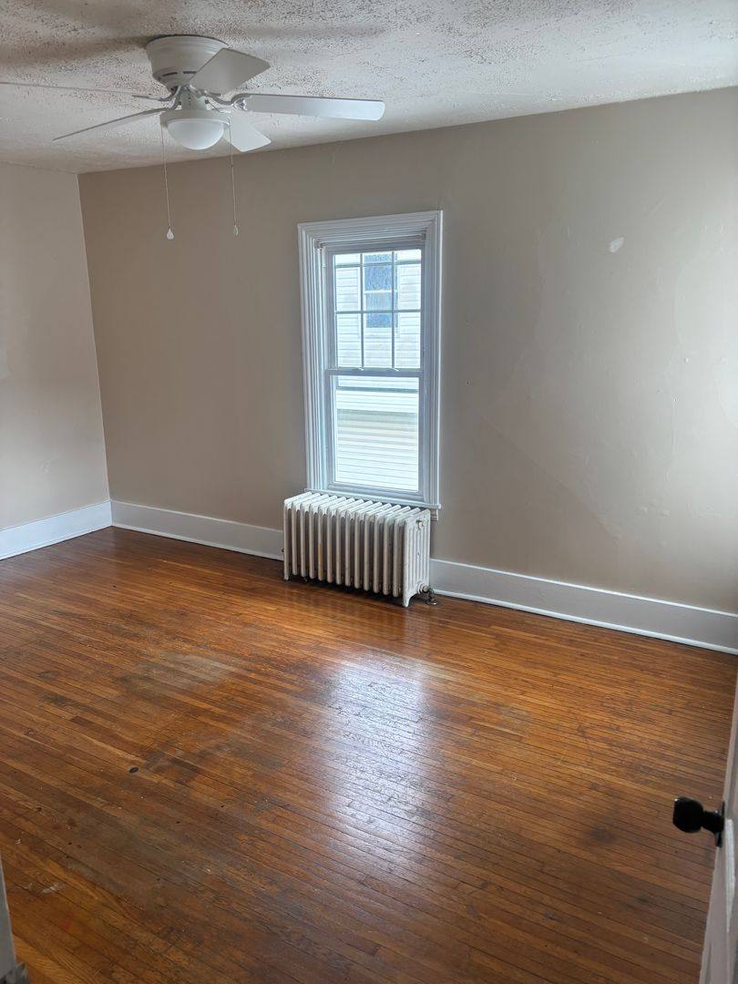 House for rent at 209 S Washington St, Mechanicsburg, PA 17055