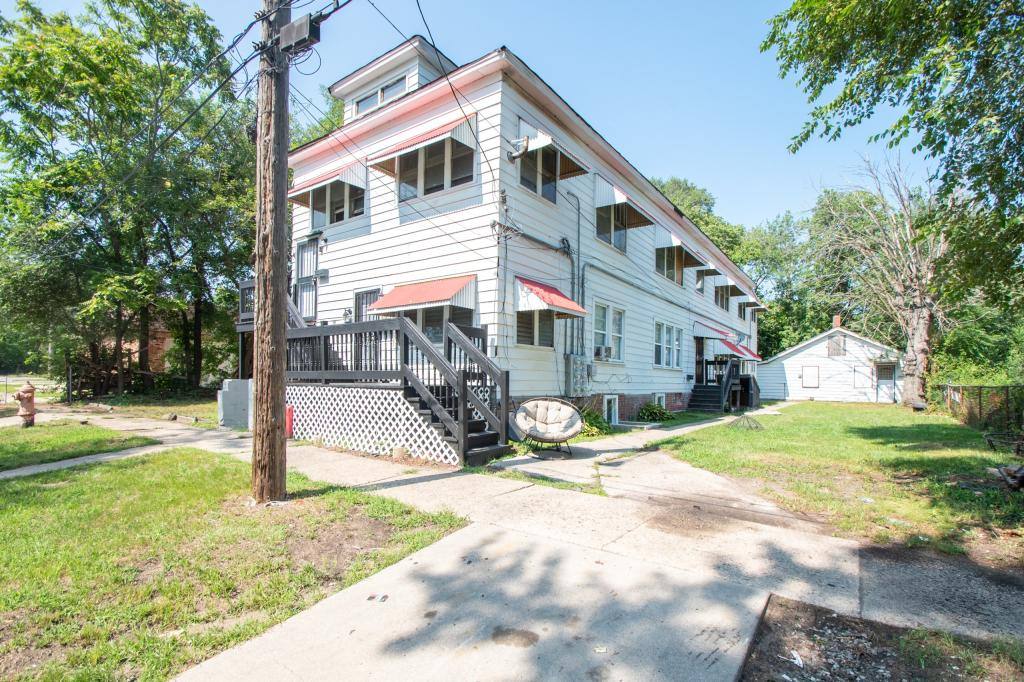 Apartment for rent at 2315 Industrial Blvd #B, Gary, IN 46407