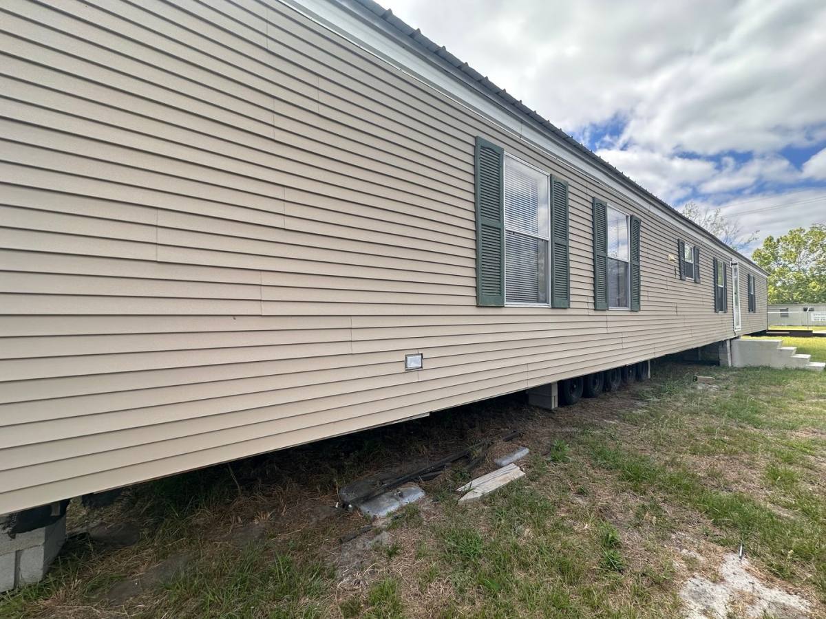 House for rent at 284 Clay Circle, Baxley, GA 31513