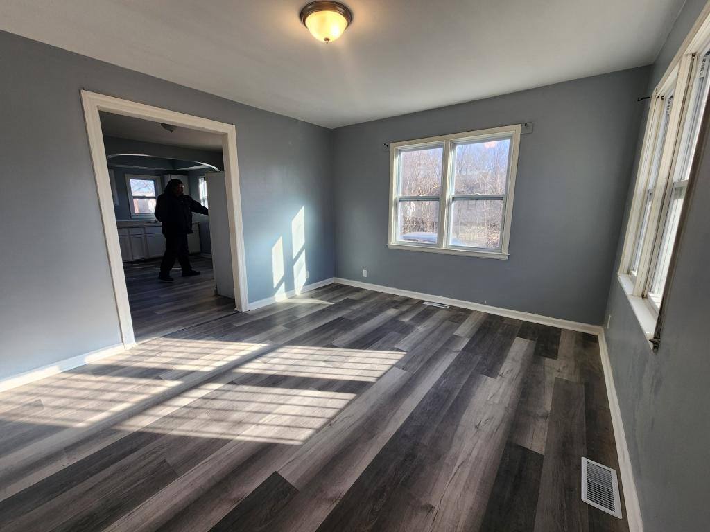 Apartment for rent at 1595 Ellsworth St #1, Gary, IN 46404