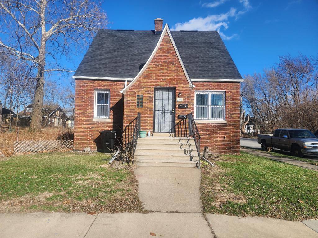 Apartment for rent at 1595 Ellsworth St #1, Gary, IN 46404