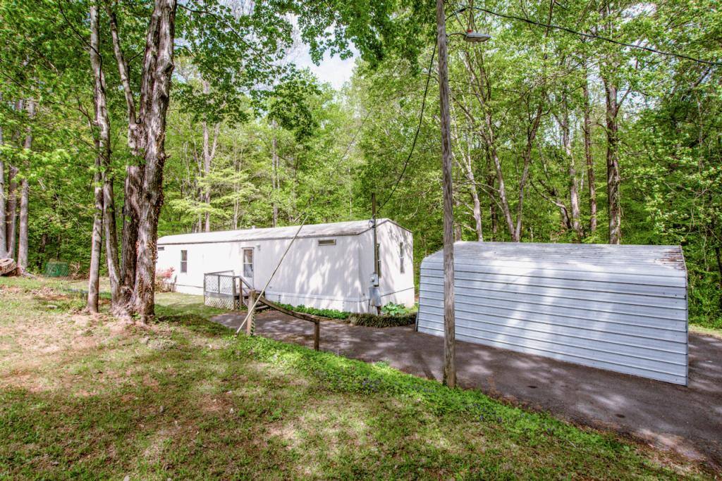 House for rent at 7967 Caswell Rd, Stanley, NC 28164