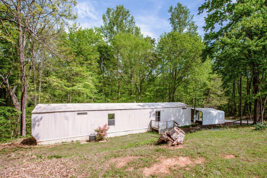 House for rent at 7967 Caswell Rd, Stanley, NC 28164