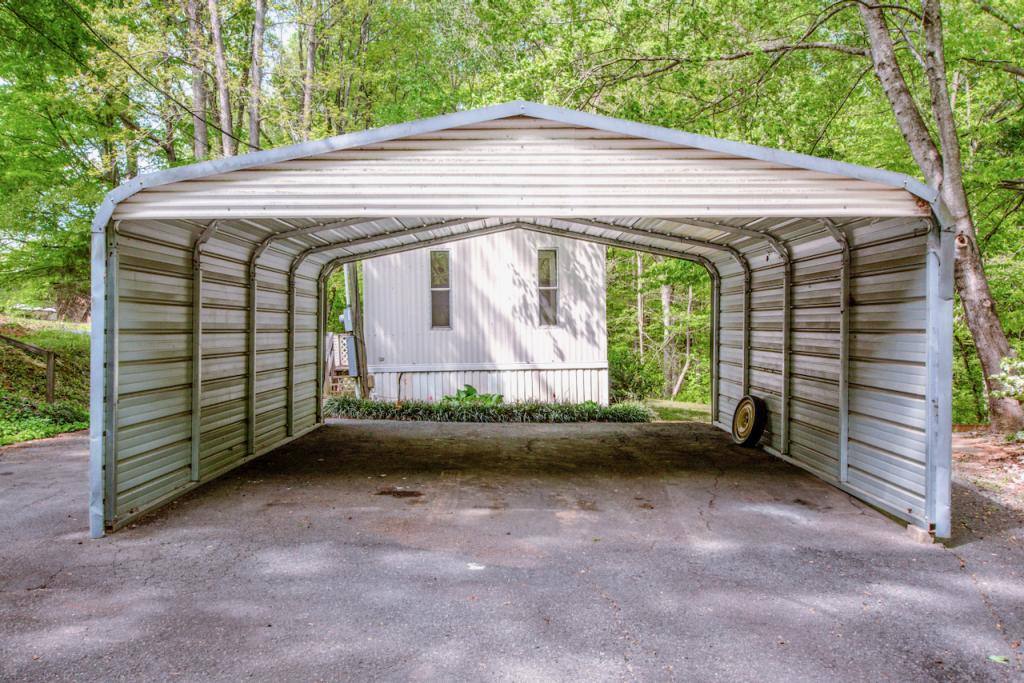 House for rent at 7967 Caswell Rd, Stanley, NC 28164