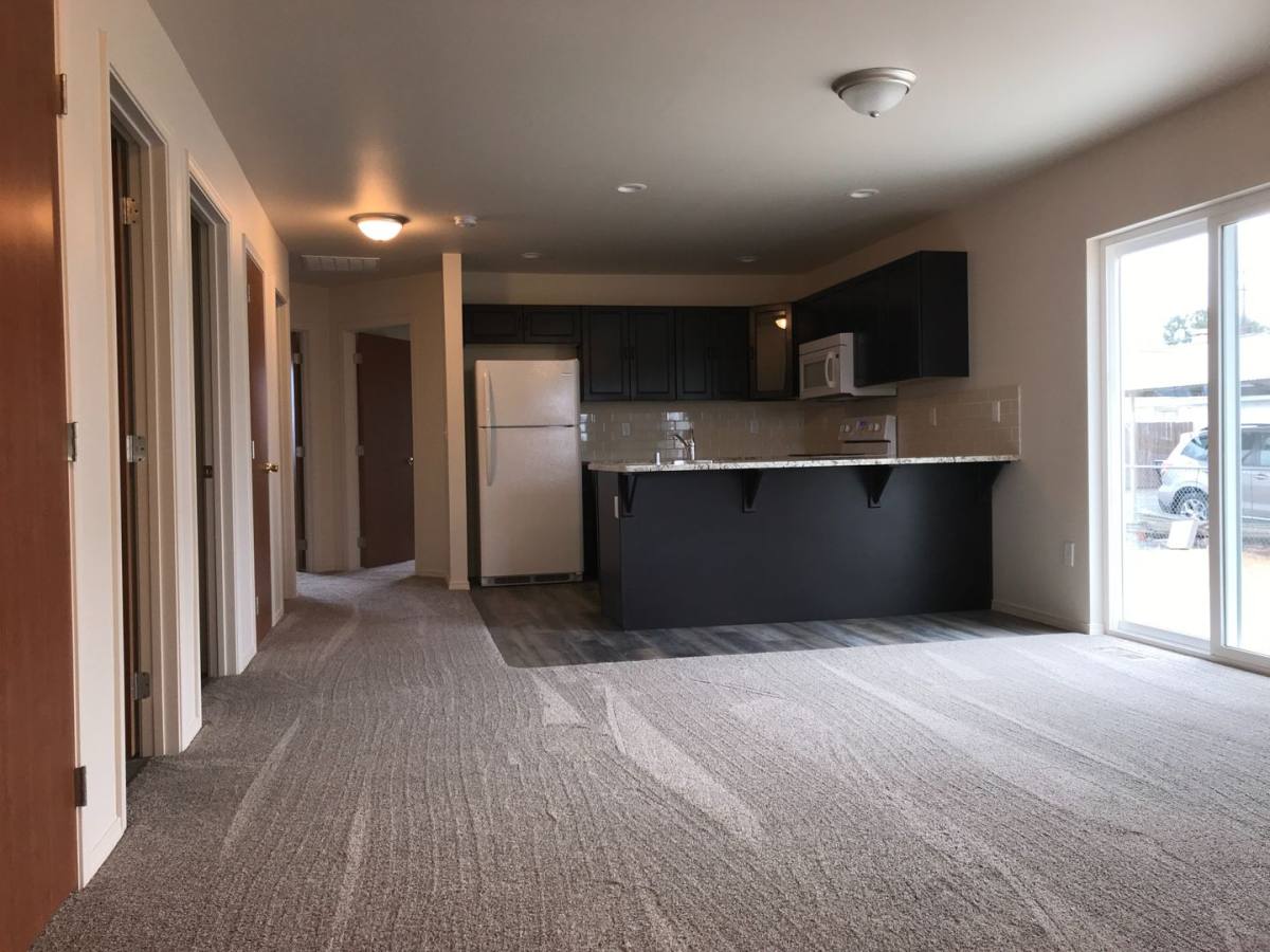 House for rent at 613 Locust A, Moses Lake, WA 98837