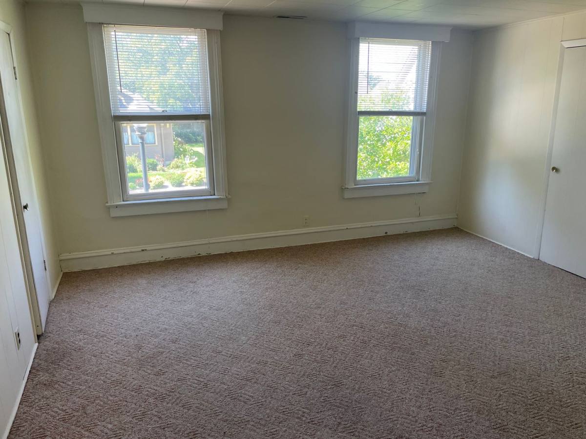 Apartment for rent at 612 Jackson, Oshkosh, WI 54901