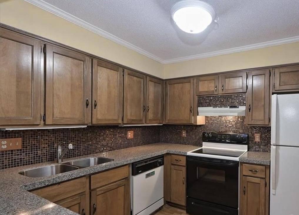 Condo for rent at 7345 Winery Lane #907, Charlotte, NC 28227