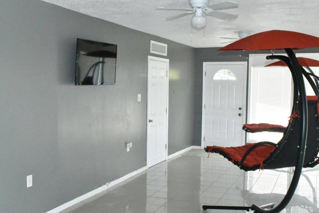 House for rent at 1973 Bethsaida Rd, Riverdale, GA 30296