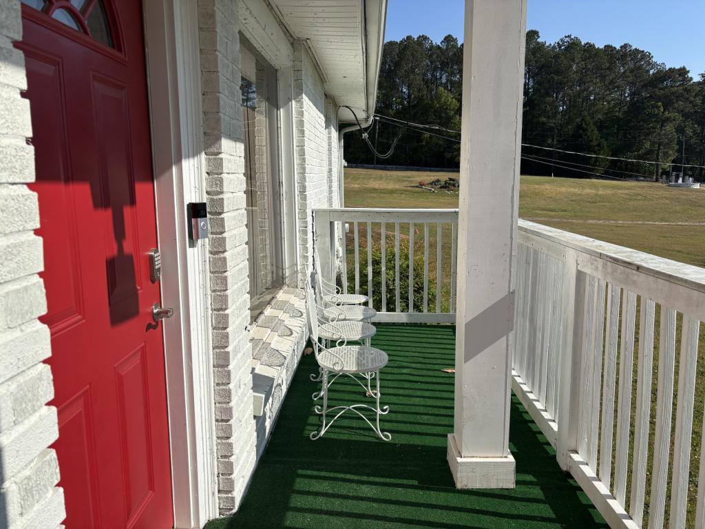 House for rent at 1973 Bethsaida Rd, Riverdale, GA 30296
