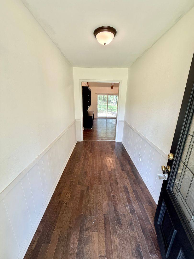 House for rent at 1406 Jeff Davis Dr, Tyler, TX 75703