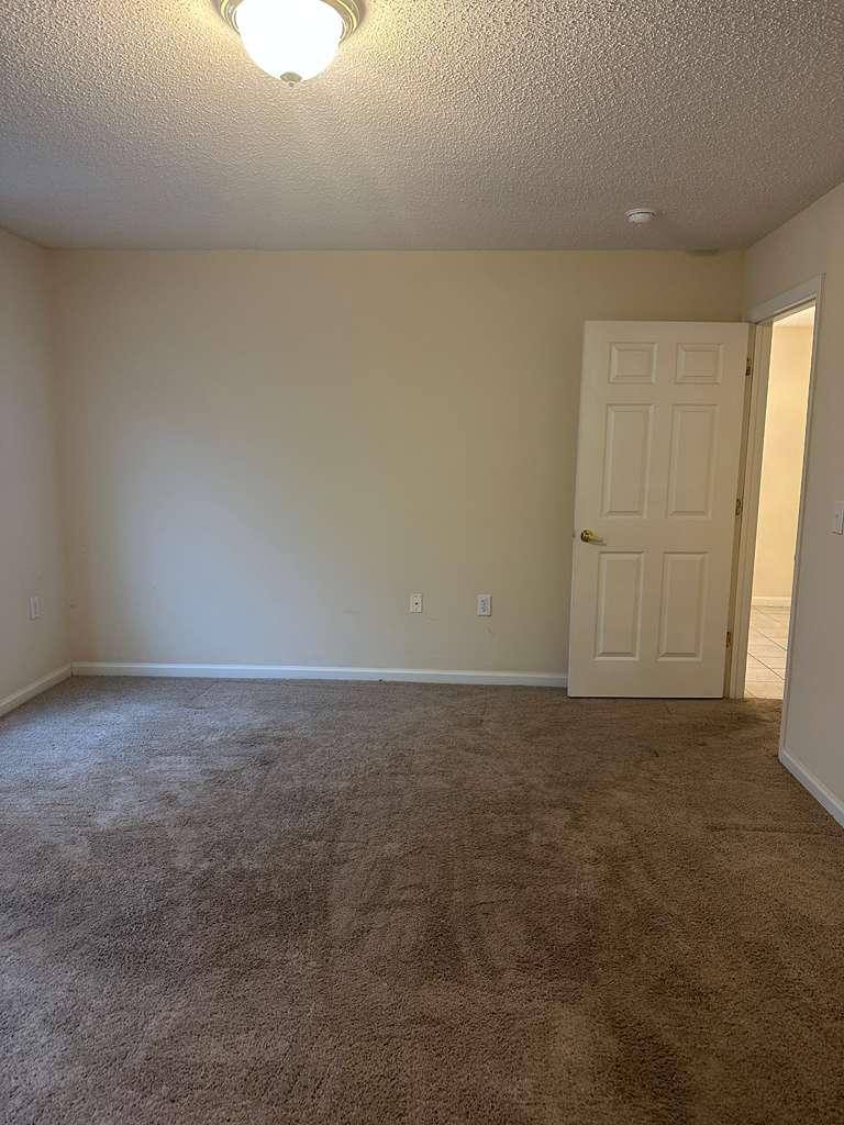 Condo for rent at 11230 Centway Park Dr, Raleigh, NC 27617