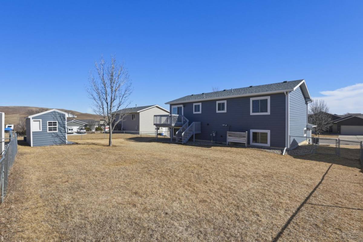 House for rent at 4517 Three Rivers Dr, Rapid City, SD 57701