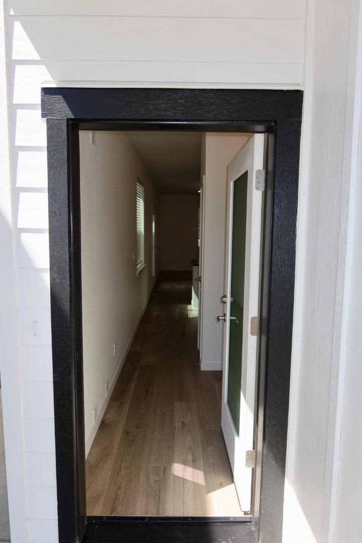 Apartment for rent at 723 Elkins Way SE, Salem, OR 97306