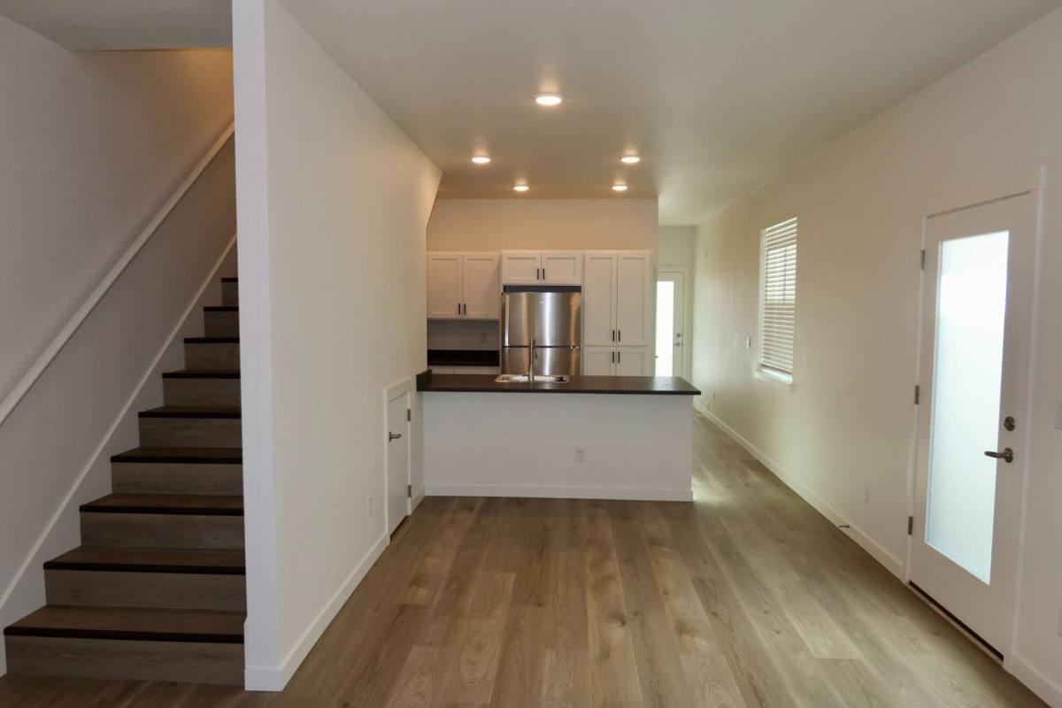 Apartment for rent at 723 Elkins Way SE, Salem, OR 97306