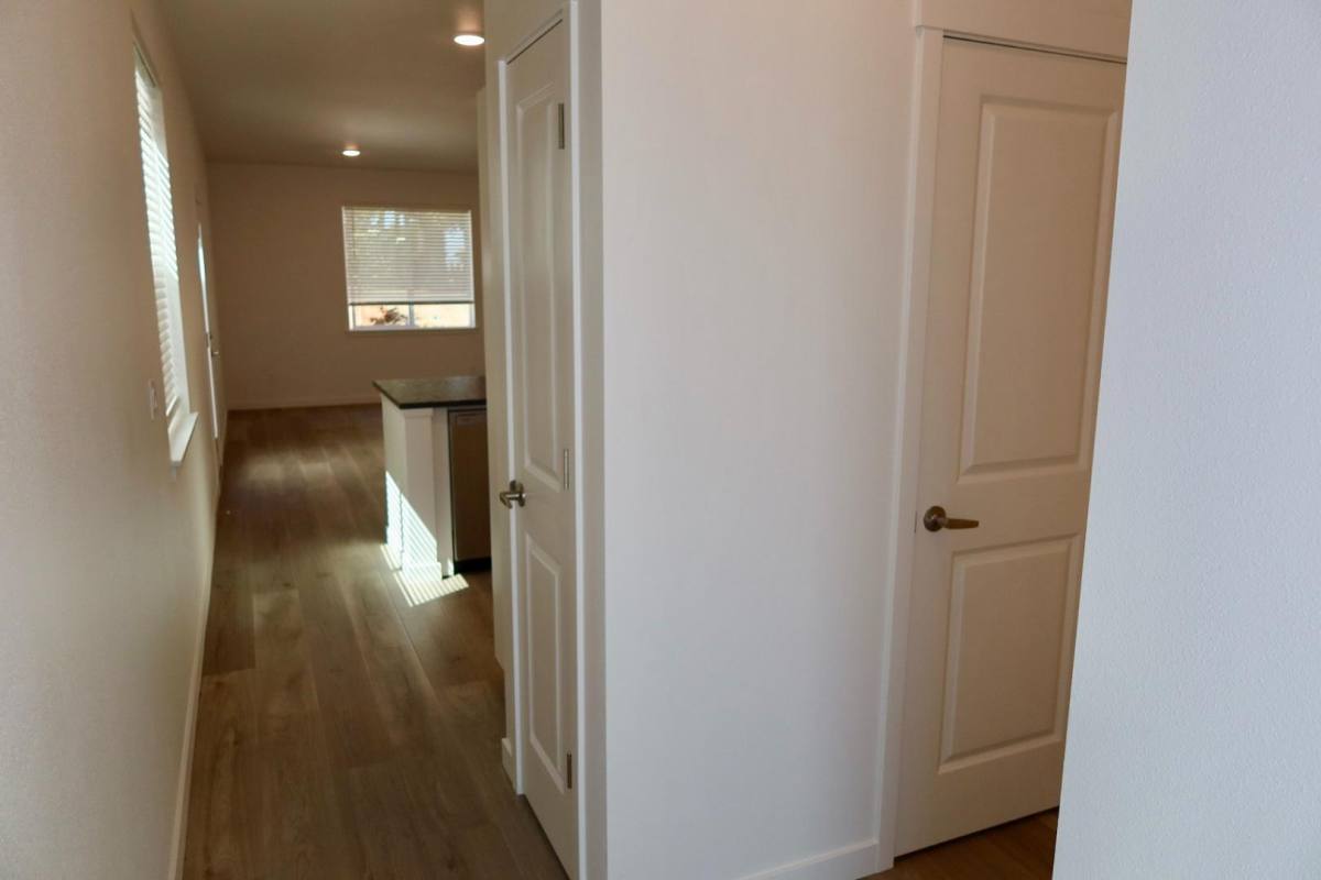 Apartment for rent at 723 Elkins Way SE, Salem, OR 97306
