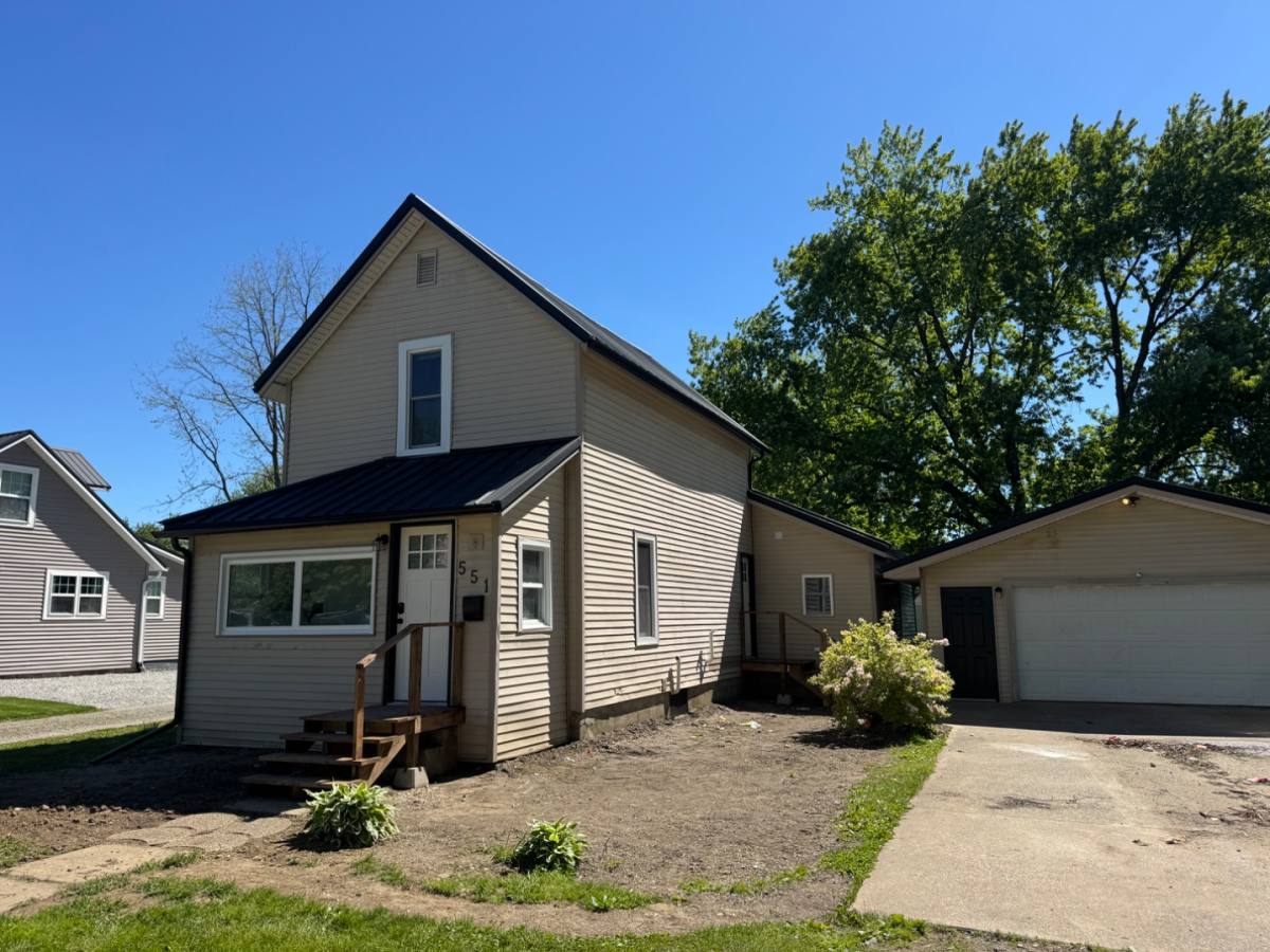 House for rent at 551 S Nappanee St, Nappanee, IN 46550