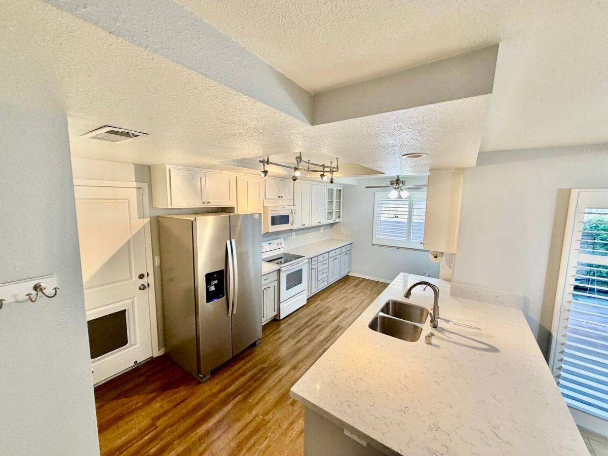 Townhouse for rent at 2619 Waverly Court, Chico, CA 95973
