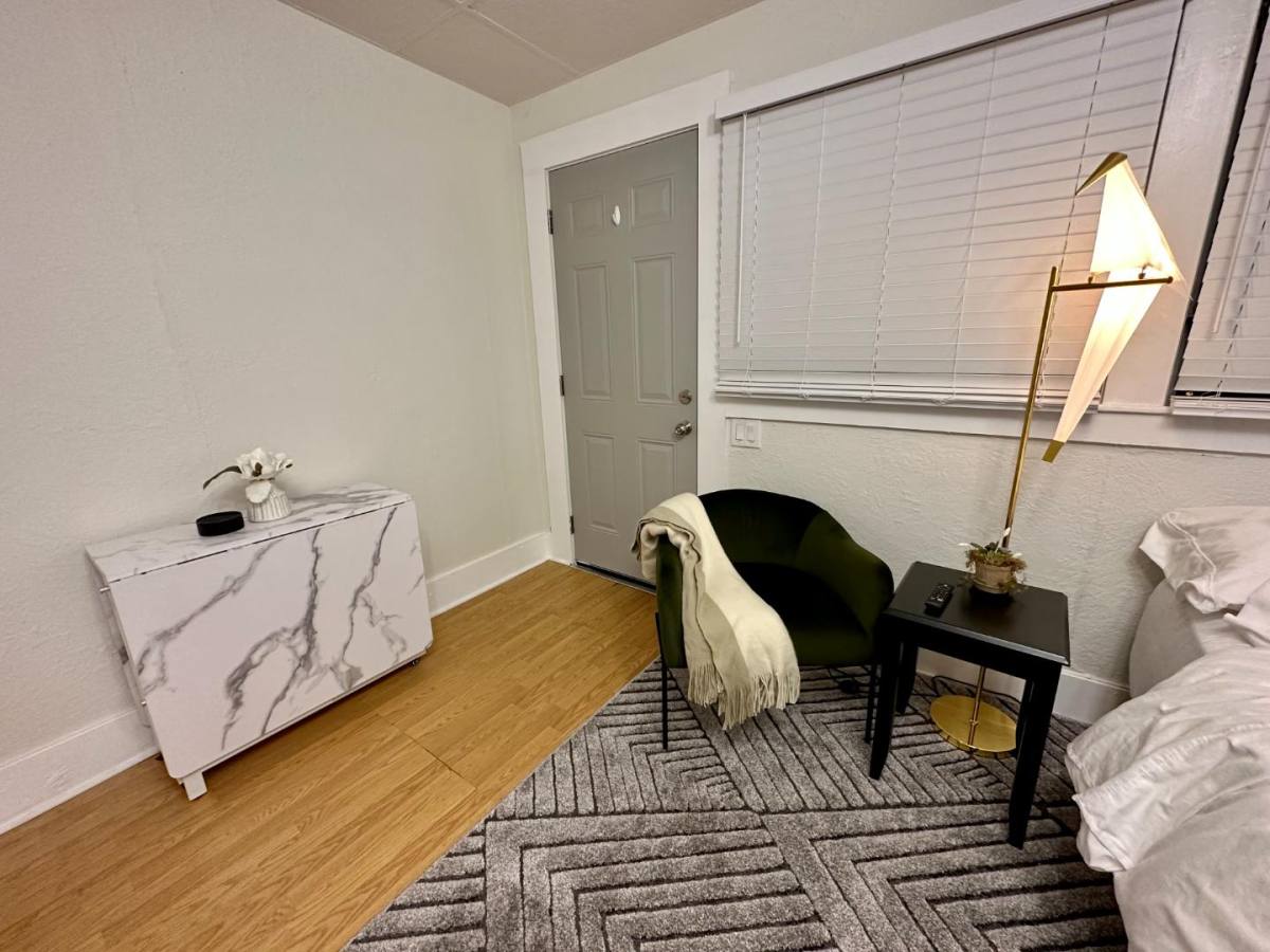 Apartment for rent at 1278 41st Ave #A, San Francisco, CA 94122