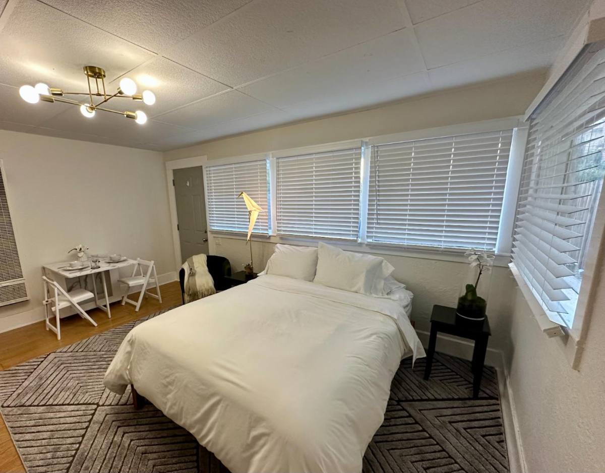 Apartment for rent at 1278 41st Ave #A, San Francisco, CA 94122