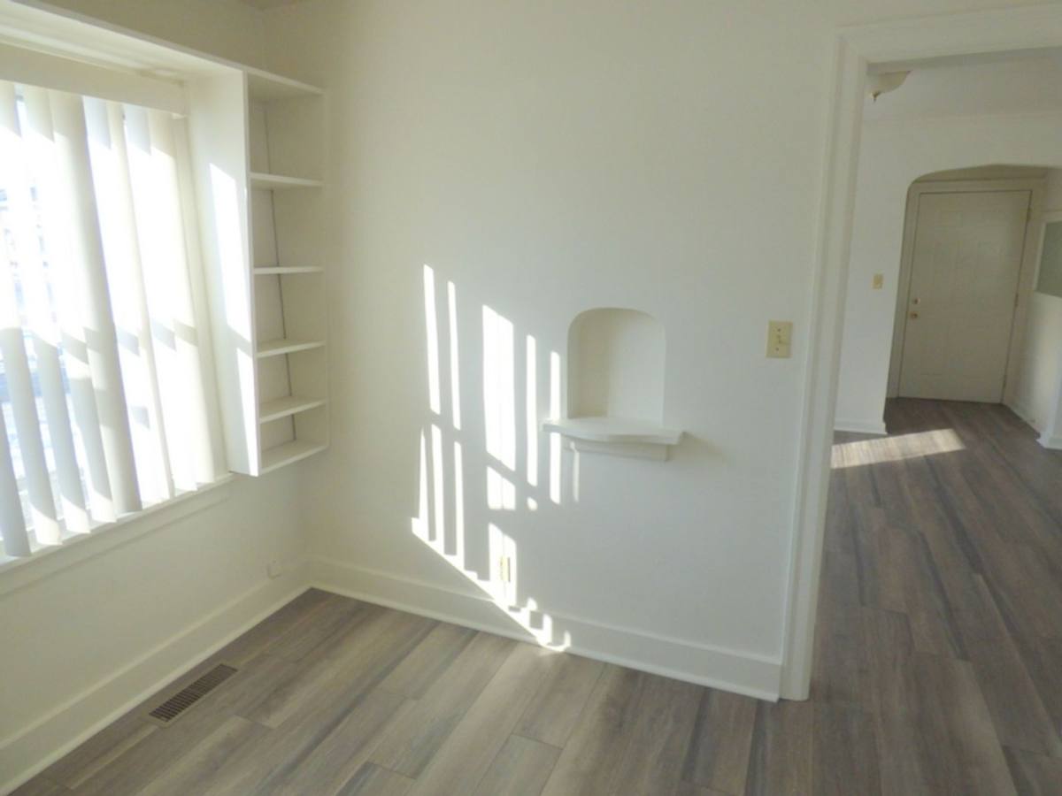 House for rent at 4331 Lafayette St, Fort Wayne, IN 46806