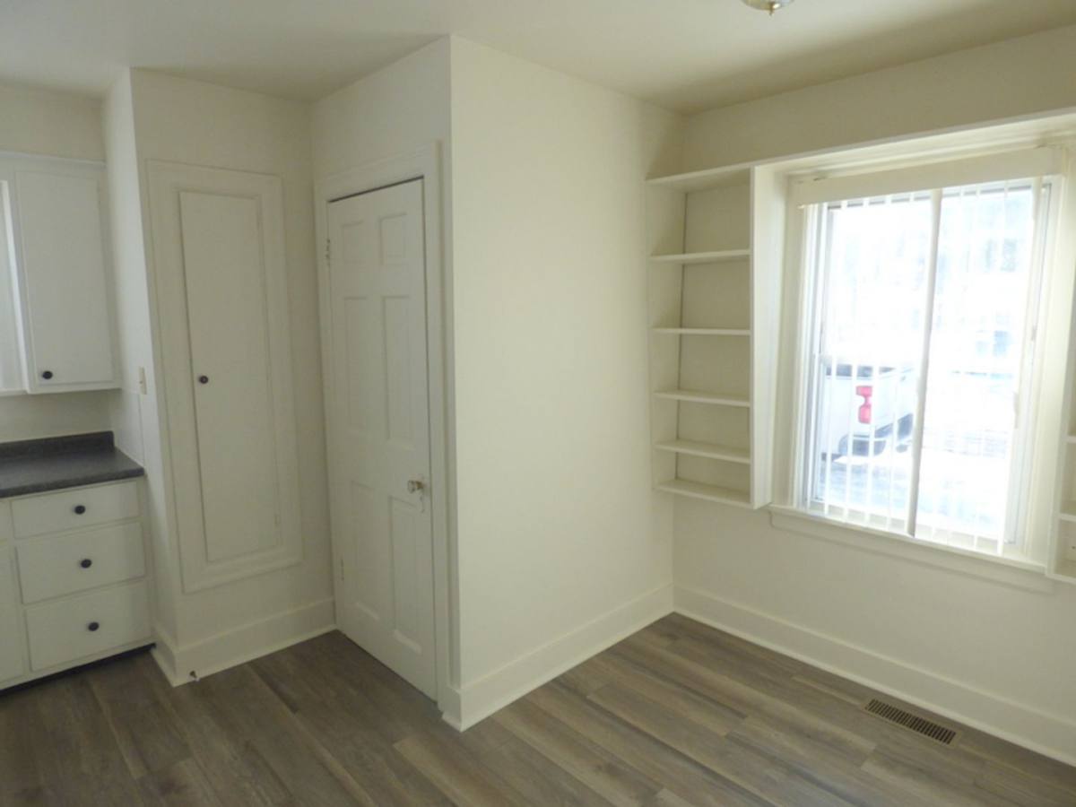 House for rent at 4331 Lafayette St, Fort Wayne, IN 46806