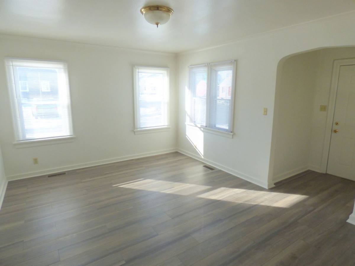 House for rent at 4331 Lafayette St, Fort Wayne, IN 46806