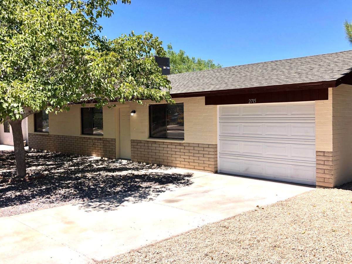 House for rent at 2715 Lillie Ave, Kingman, AZ 86401