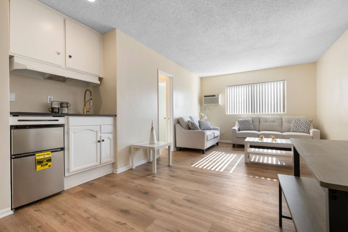 Apartment for rent at 5105 Bakman Ave, North Hollywood, CA 91601