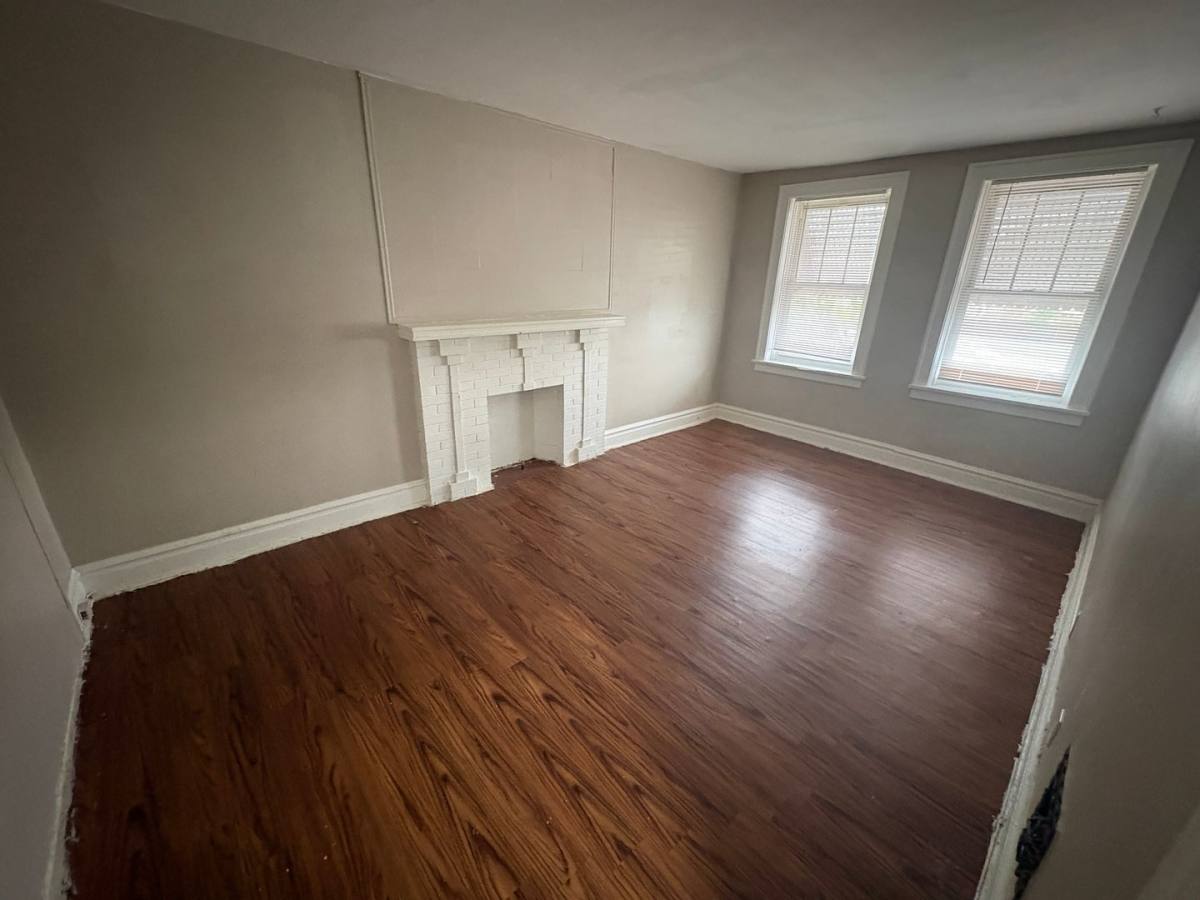 Apartment for rent at 3221 Gravois Ave, Saint Louis, MO 63118