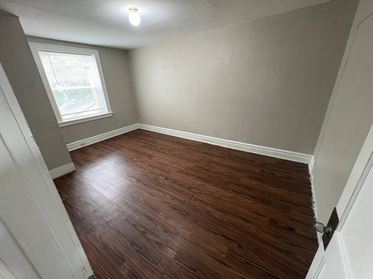 Apartment for rent at 3221 Gravois Ave, Saint Louis, MO 63118