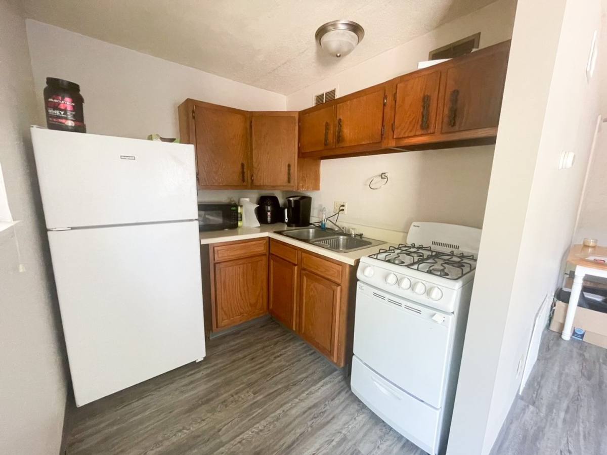 Apartment for rent at 1917 Anderson Ave, Manhattan, KS 66502
