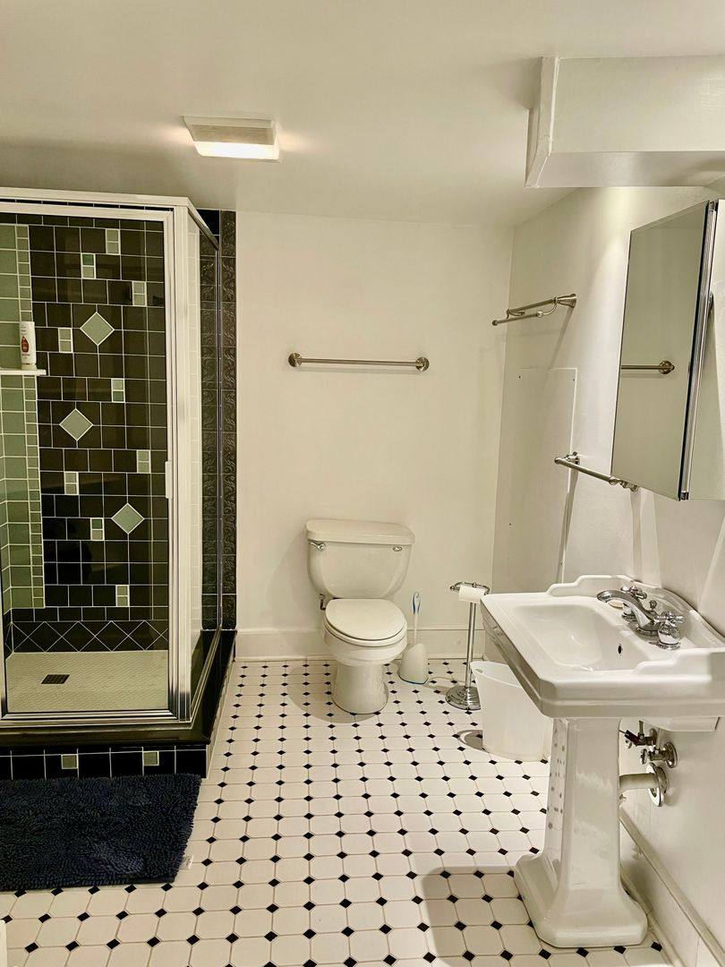 Apartment for rent at 61 Cumberland Circle, Asheville, NC 28801