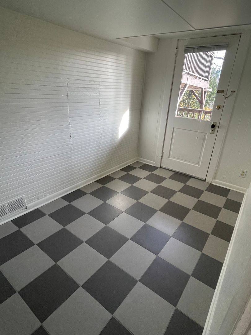 Apartment for rent at 61 Cumberland Circle, Asheville, NC 28801