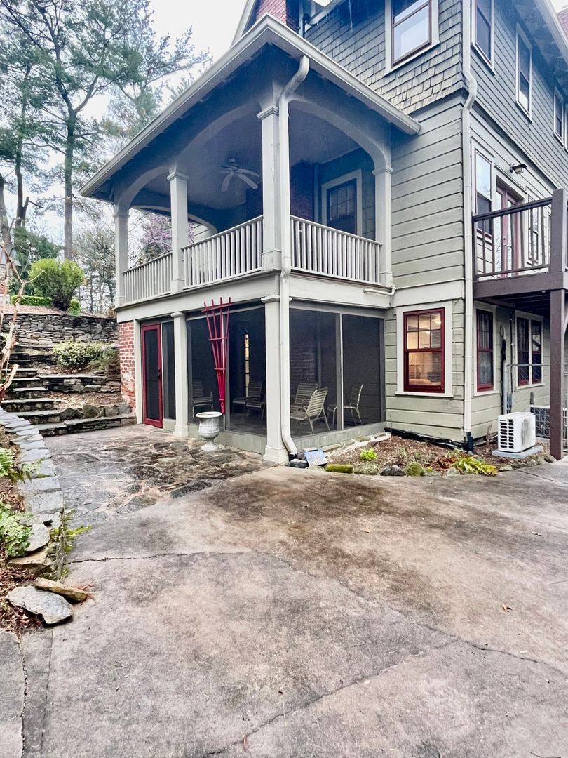 Apartment for rent at 61 Cumberland Circle, Asheville, NC 28801