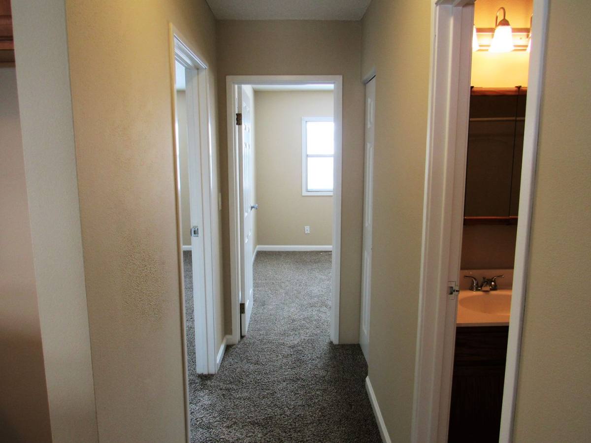 Apartment for rent at 556 N 88th Plaza, Omaha, NE 68114