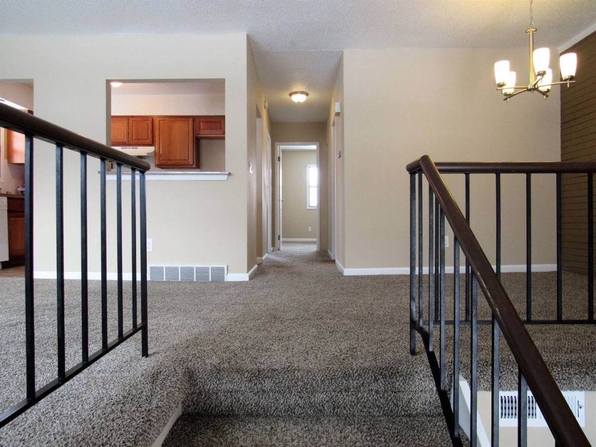 Apartment for rent at 556 N 88th Plaza, Omaha, NE 68114