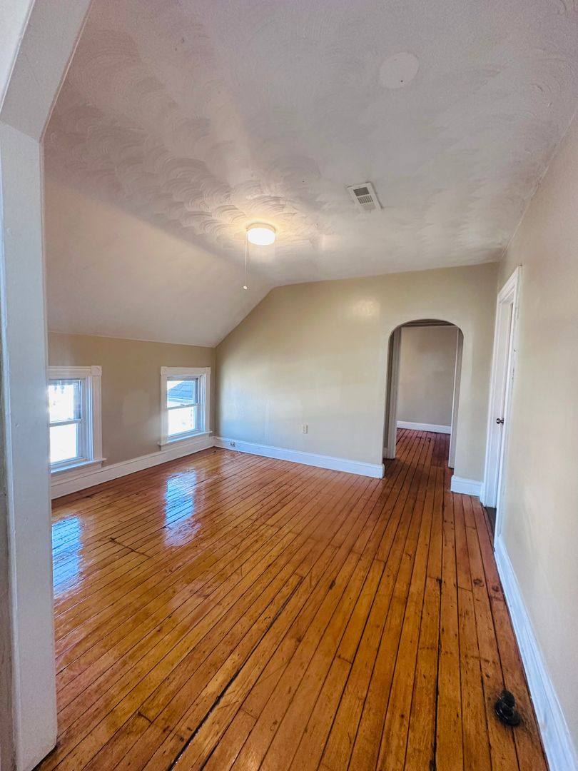 Apartment for rent at 343 Broadway, Pawtucket, RI 02860