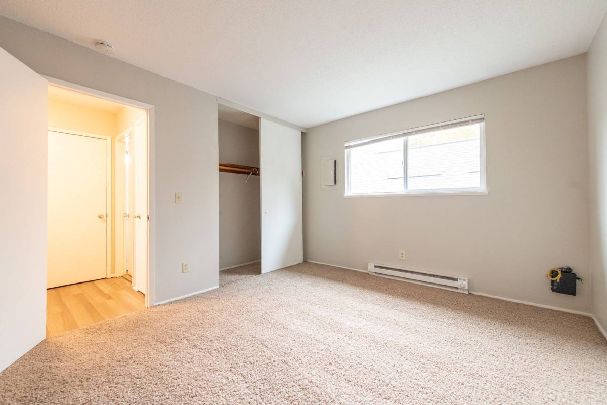 Apartment for rent at 2527 NW Savier, Portland, OR 97210