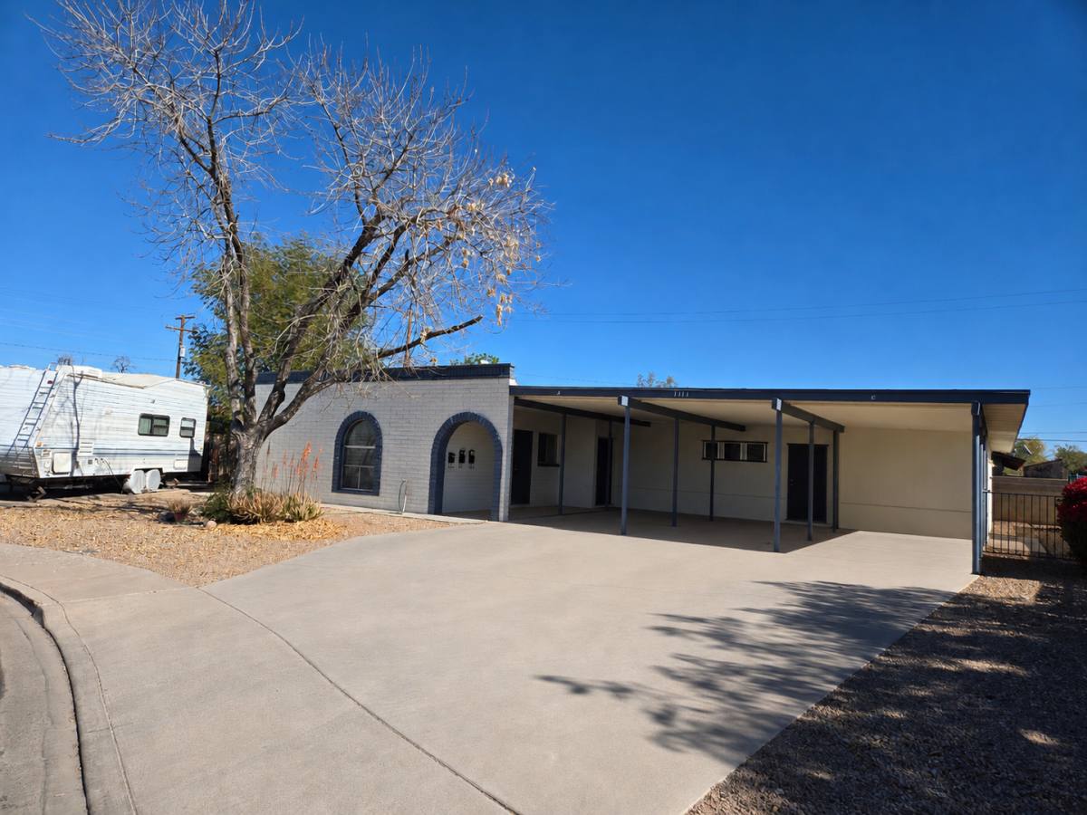 Apartment for rent at 1141 N April Circle, Mesa, AZ 85203