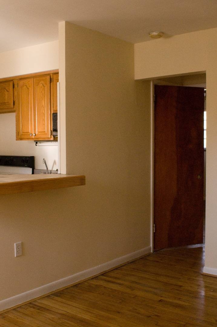 Apartment for rent at 2615 Erie Ave #8, Cincinnati, OH 45208