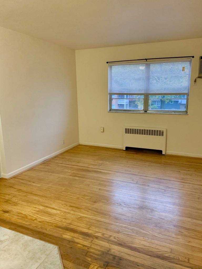 Apartment for rent at 2615 Erie Ave #9, Cincinnati, OH 45208