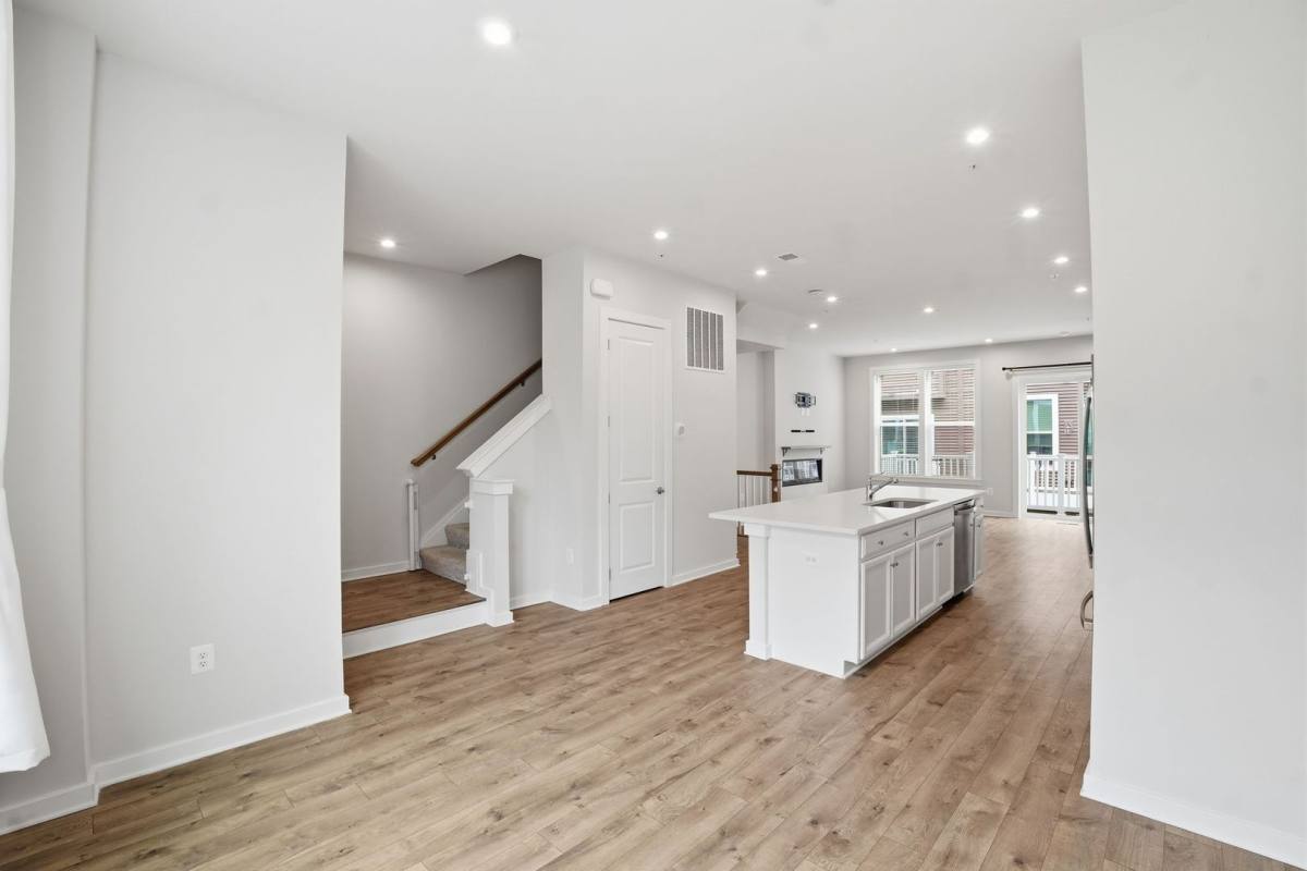 Townhouse for rent at 8178 Red Hook St, Derwood, MD 20855
