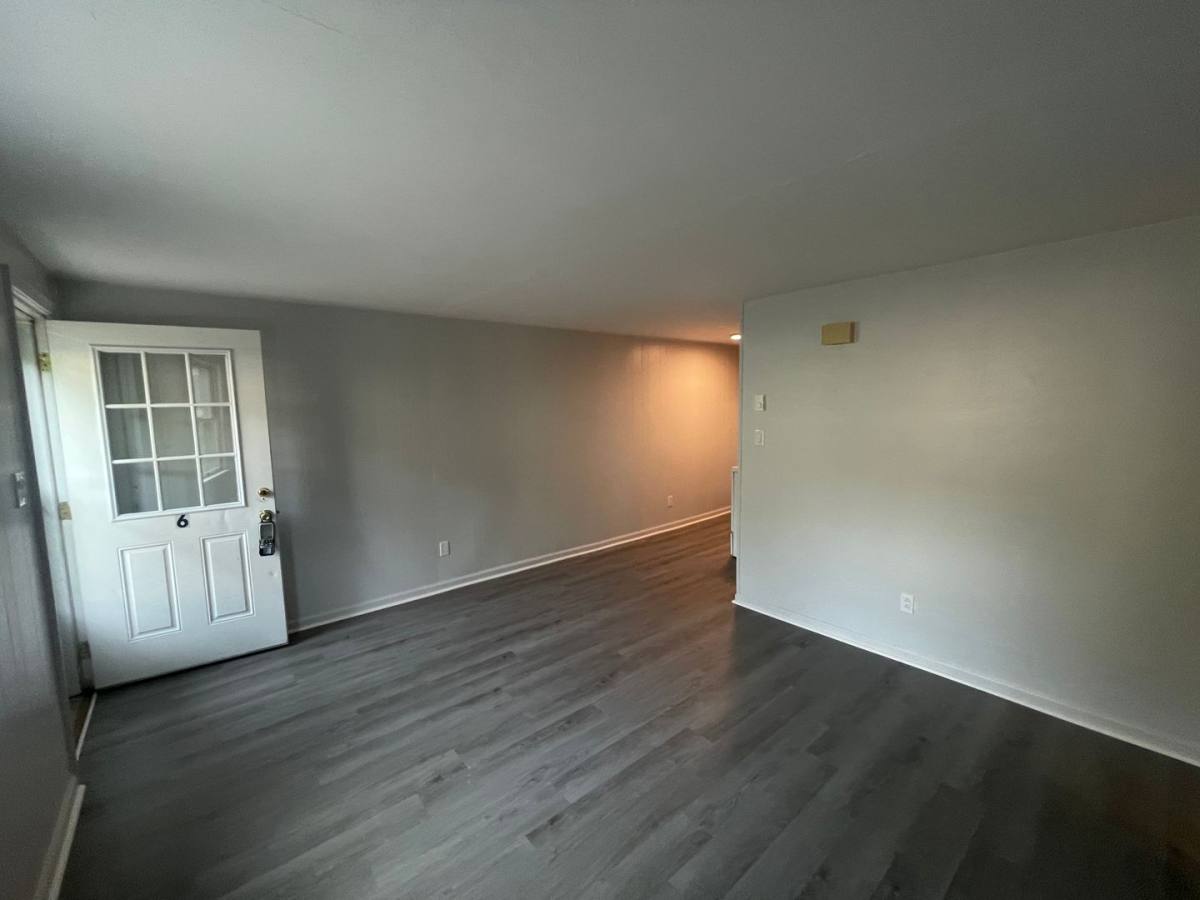 Apartment for rent at 606 Millers Run Rd, Cuddy, PA 15031